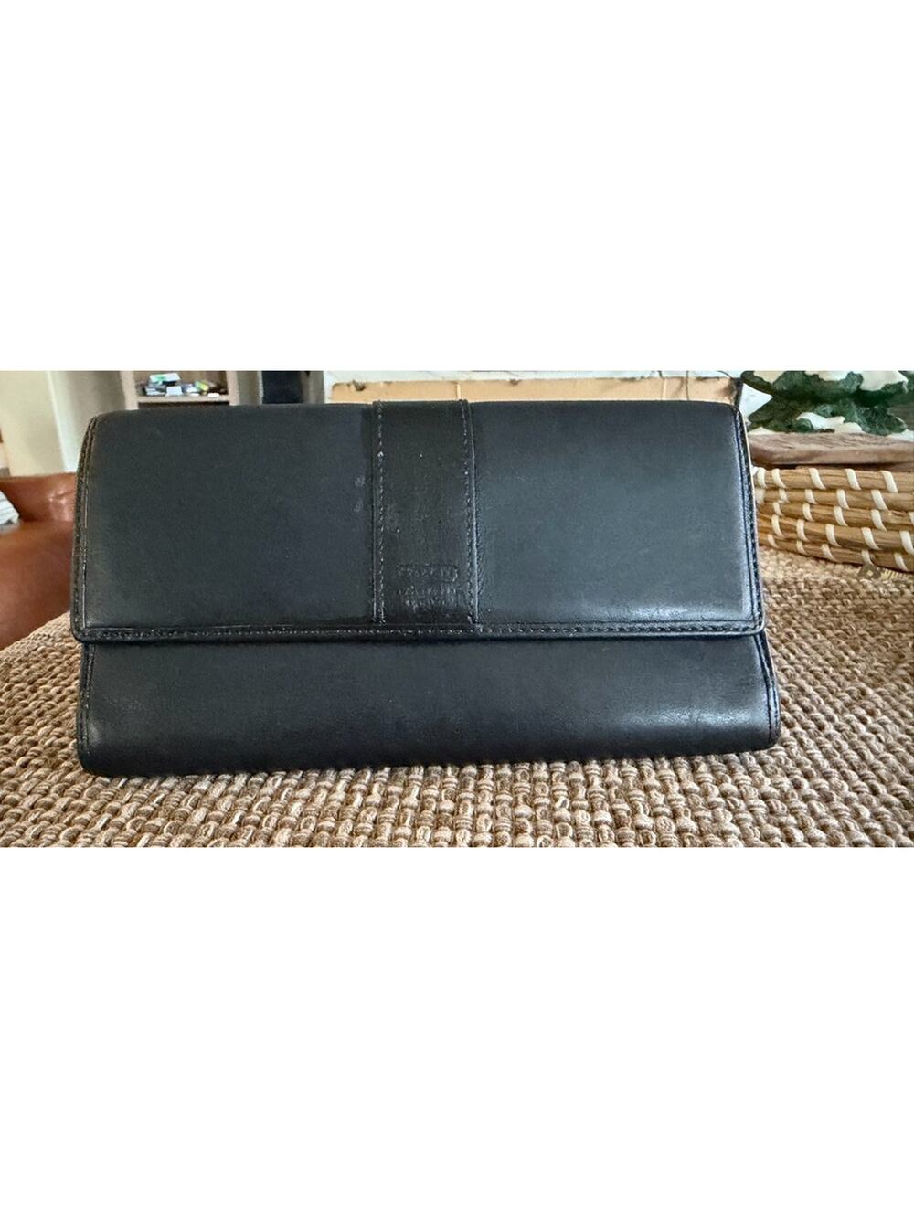 Vintage Coach Hampton Leatherware wallet